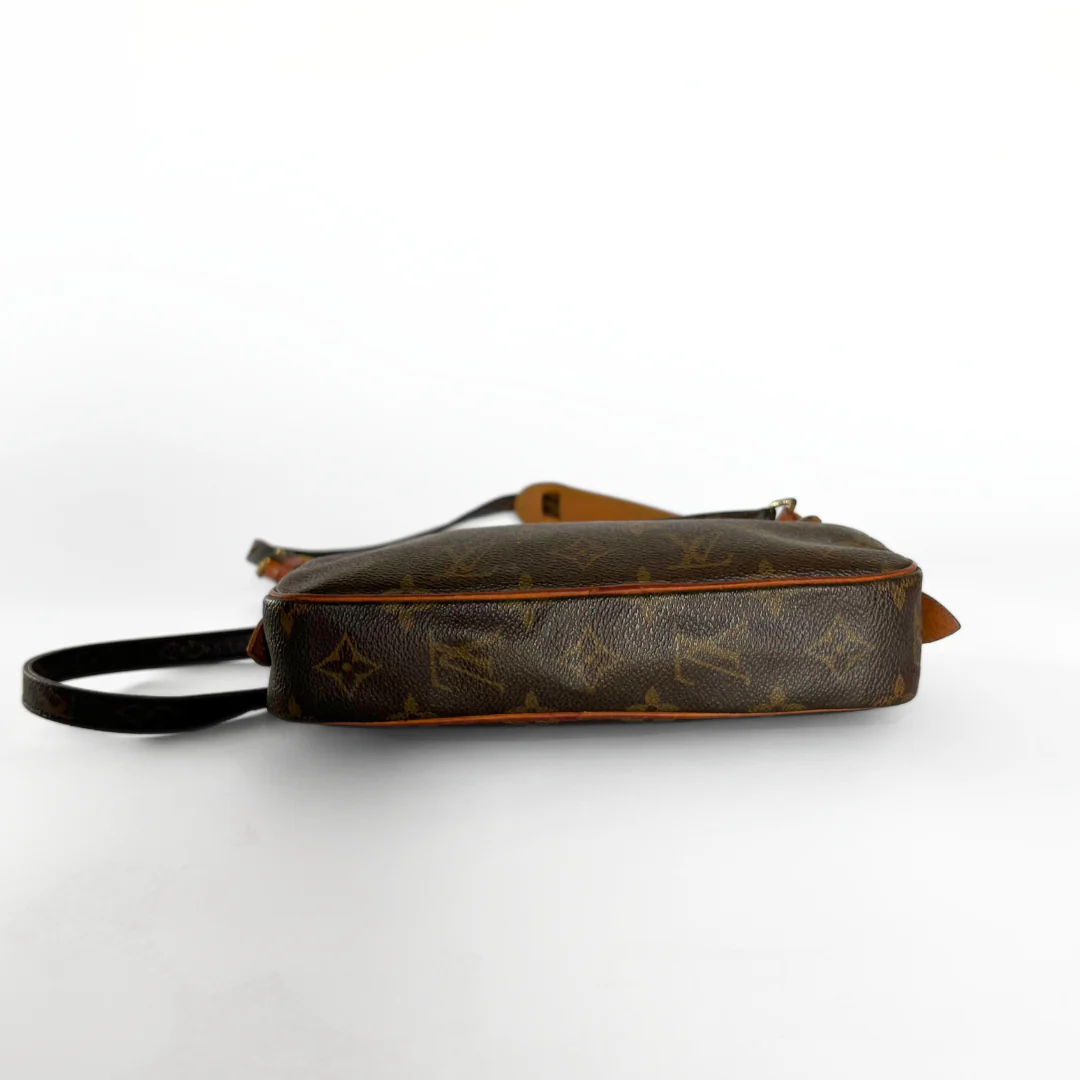 Louis Vuitton Louis Vuitton Marly Monogram Canvas - Crossbody bags - Etoile Luxury Vintage