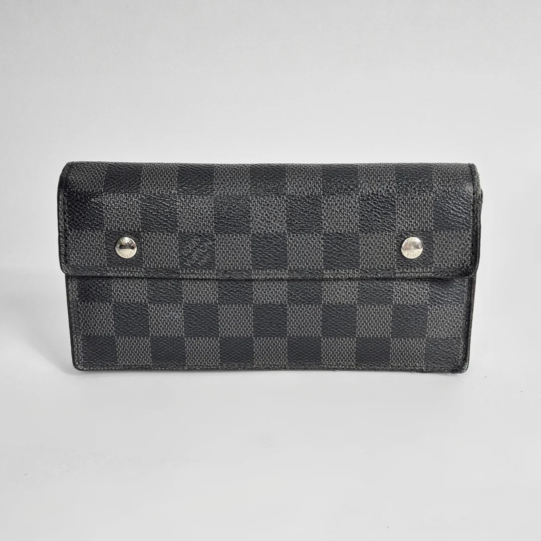 Louis Vuitton Wallet Damier Graphite