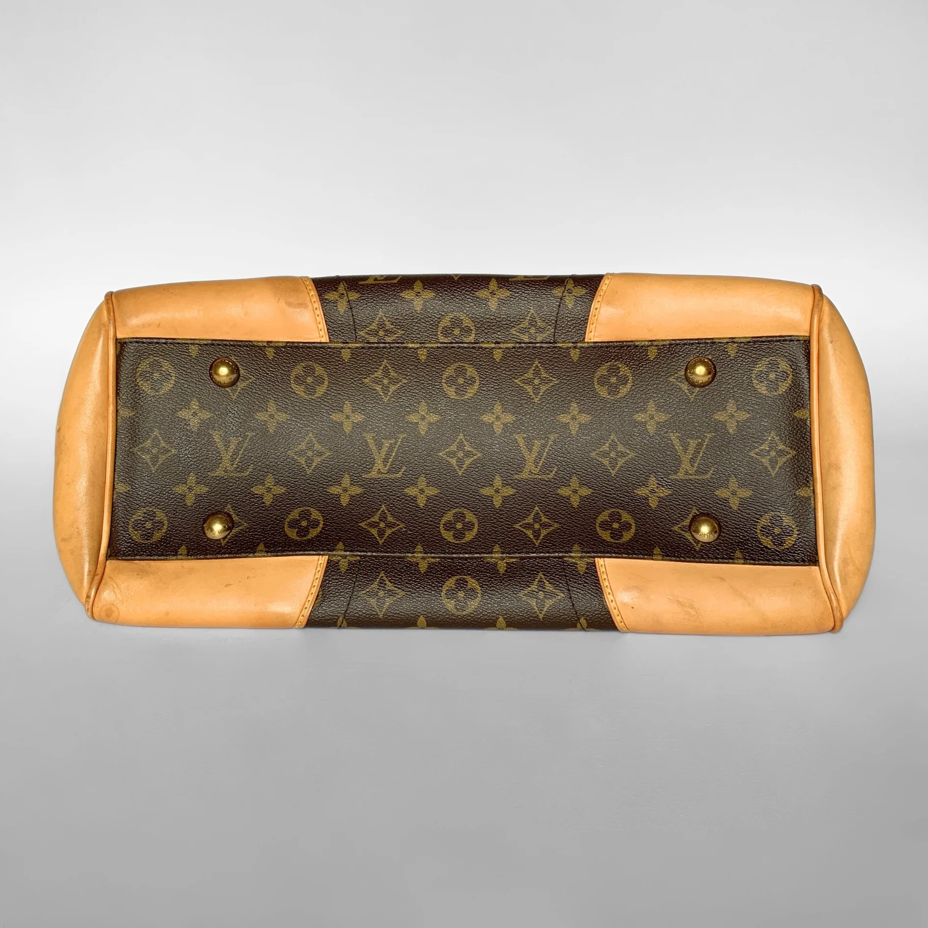 Louis Vuitton Louis Vuitton Beverly Monogram Canvas - Handbags - Etoile Luxury Vintage