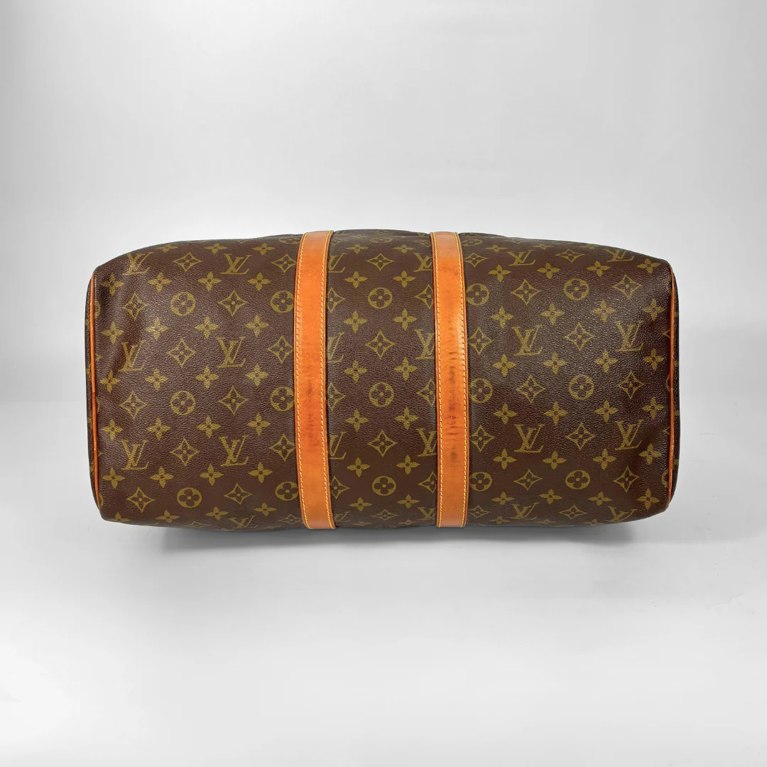 Louis Vuitton Keepall 45 vintage bottom view