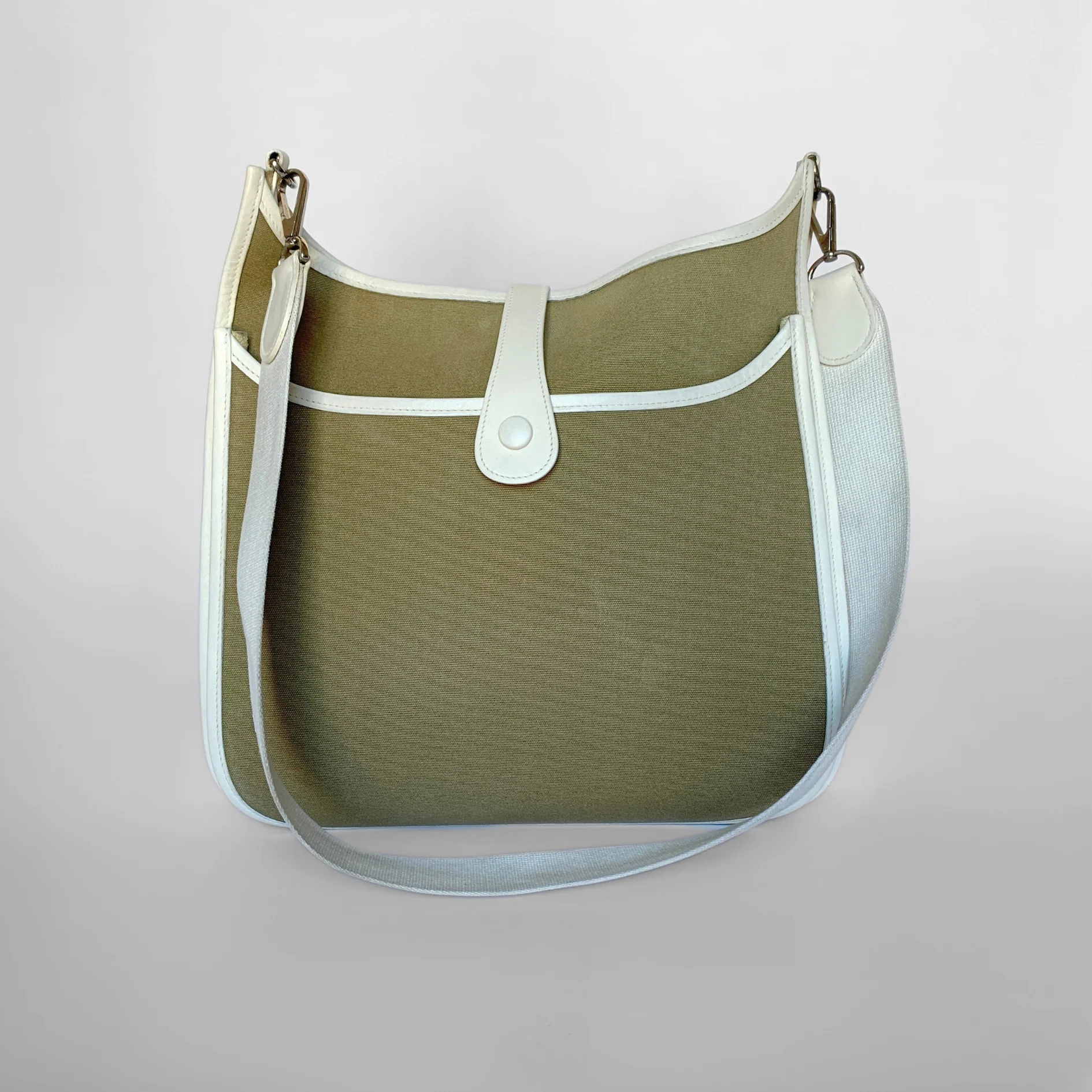 Herm&egrave;s Herm&egrave;s Evelyne GM Leather - Shoulder bags - Etoile Luxury Vintage