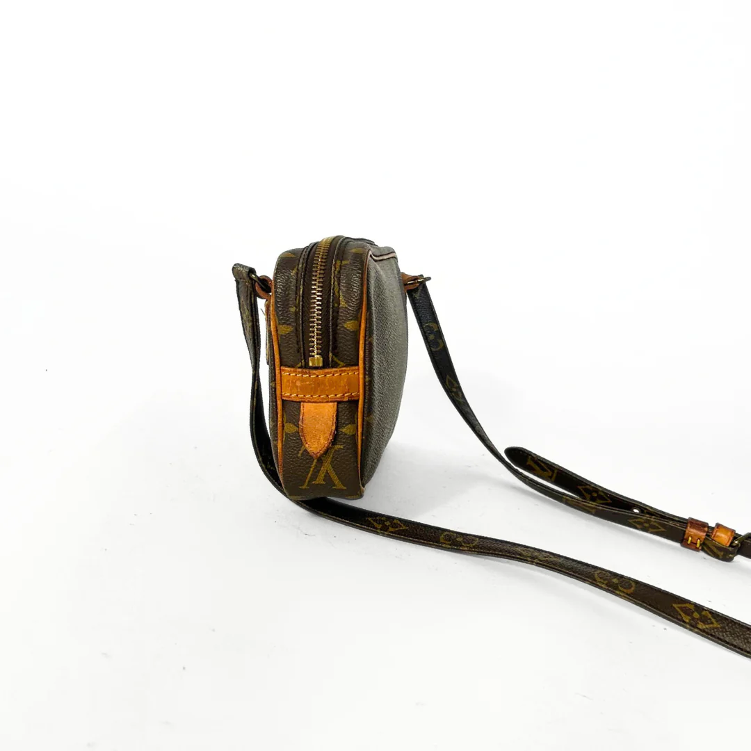 Louis Vuitton Louis Vuitton Marly Monogram Canvas - Crossbody bags - Etoile Luxury Vintage