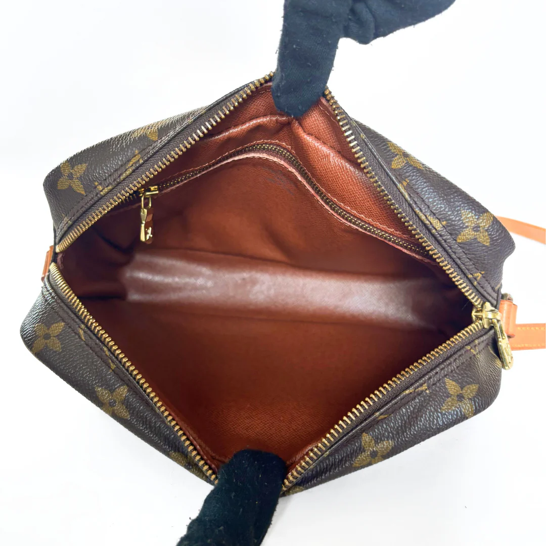 Louis Vuitton Louis Vuitton Trocadero PM Monogram Canvas - Crossbody bags - Etoile Luxury Vintage