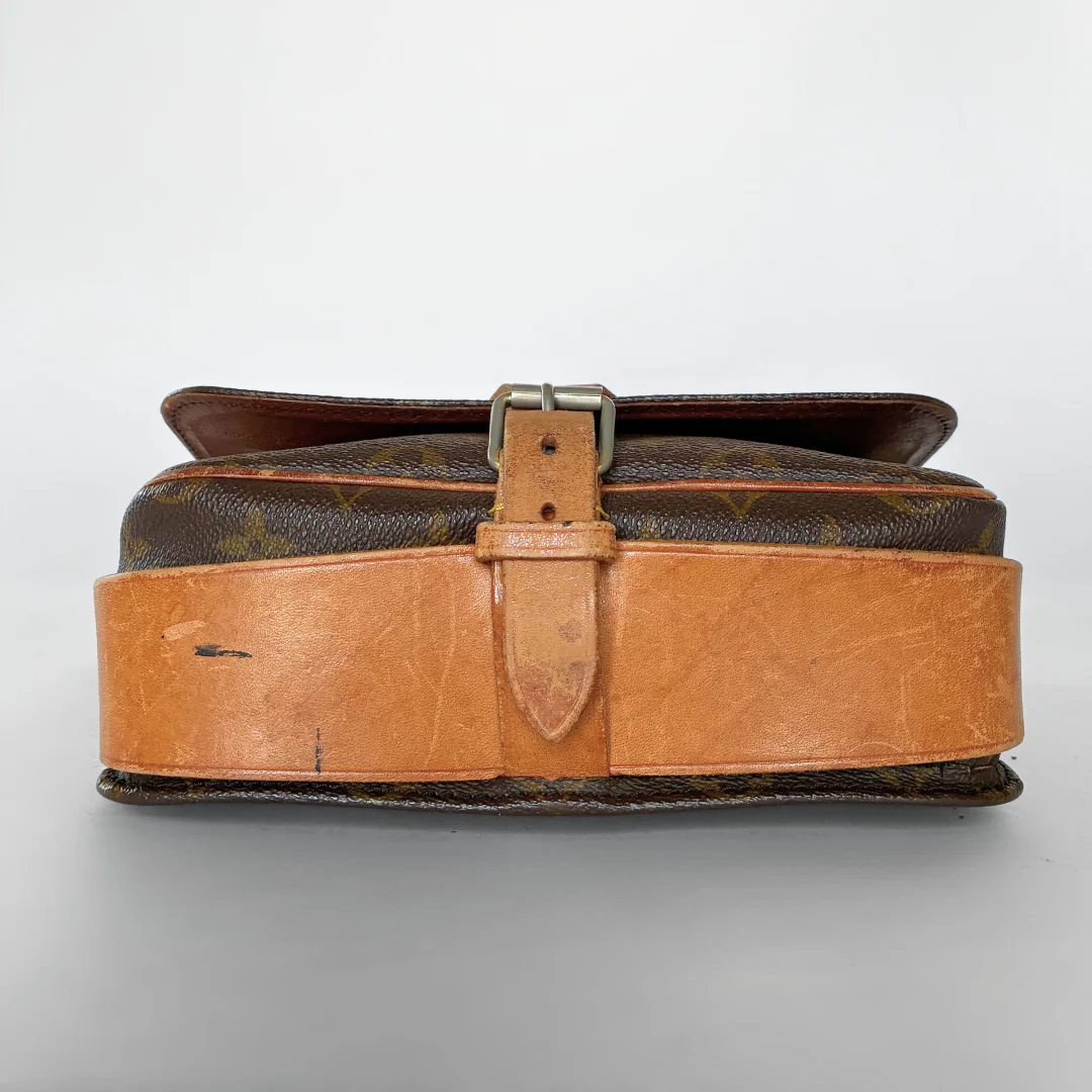 Louis Vuitton Louis Vuitton Cartouchi&egrave;re MM Monogram Canvas - Crossbody bags - Etoile Luxury Vintage