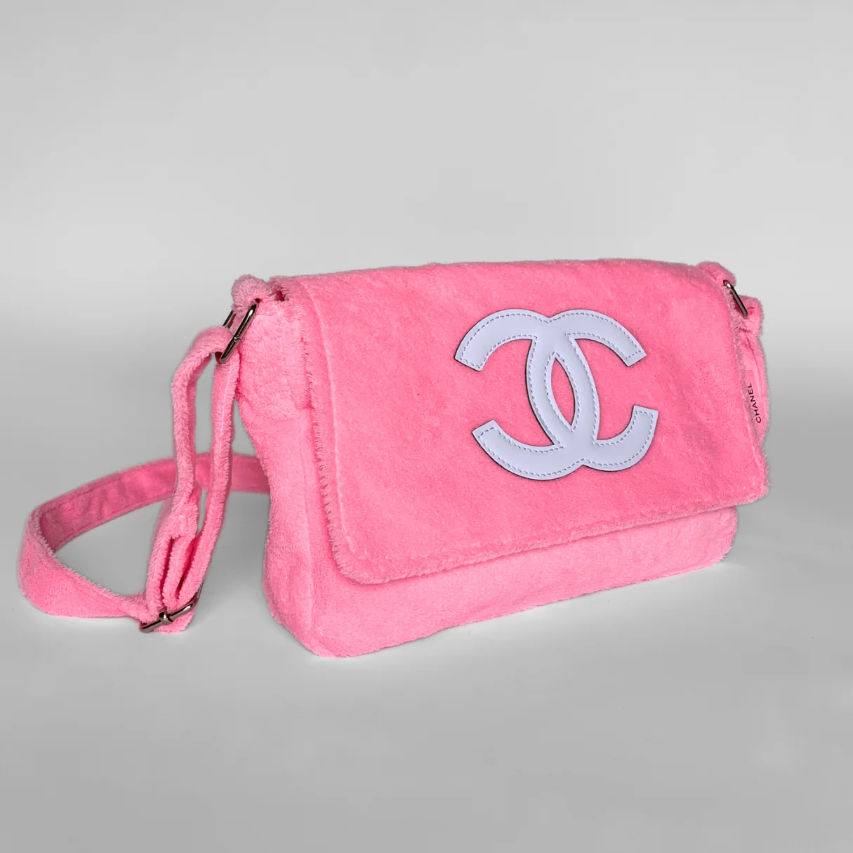 Chanel LS: Chanel Precision Bag Teddy - Crossbody bags - Etoile Luxury Vintage