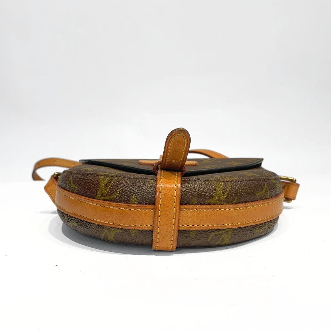 Louis Vuitton Louis Vuitton Chantilly PM Monogram Canvas - Crossbody bags - Etoile Luxury Vintage