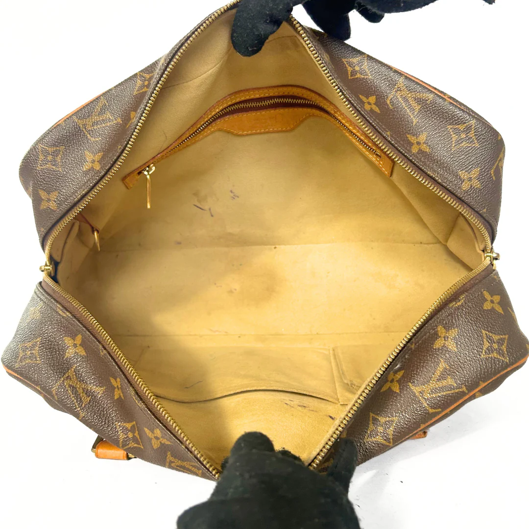 Louis Vuitton Louis Vuitton Cité GM Monogram Canvas - Shoulder bags - Etoile Luxury Vintage