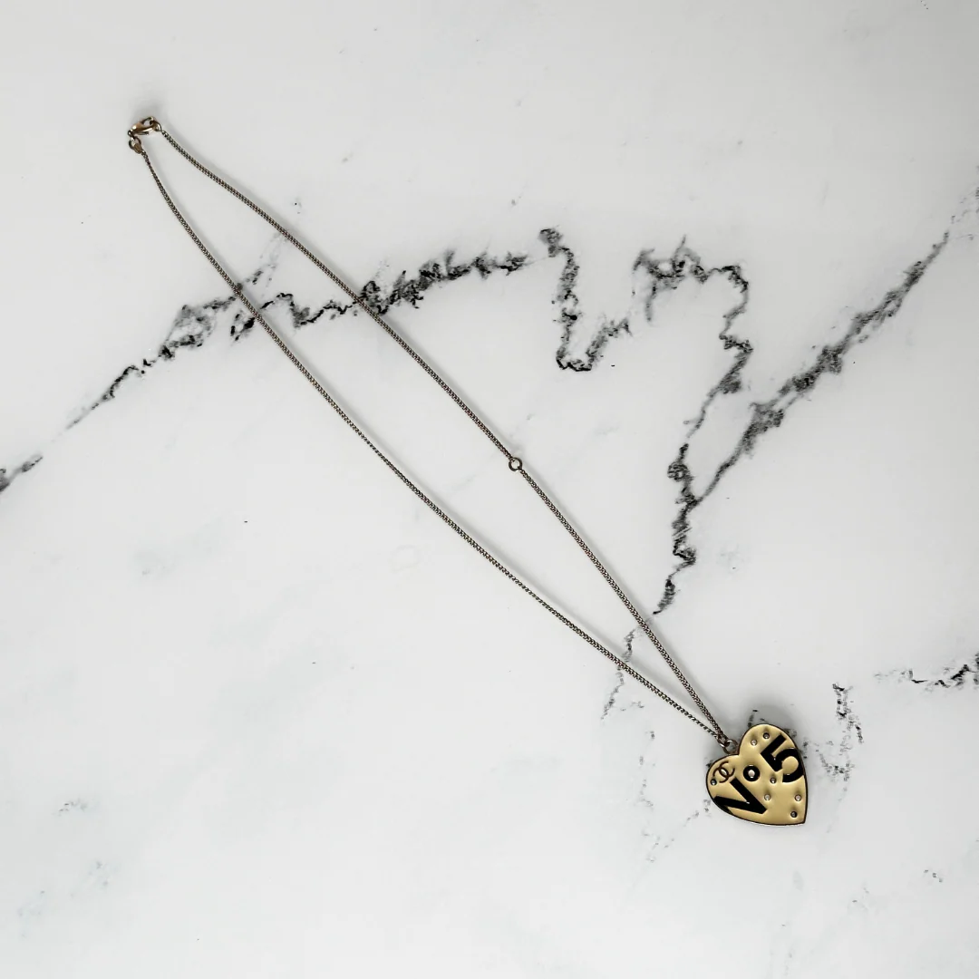 Chanel Chanel 5 Heart Logo Necklace Gold Metal - Necklaces - Etoile Luxury Vintage