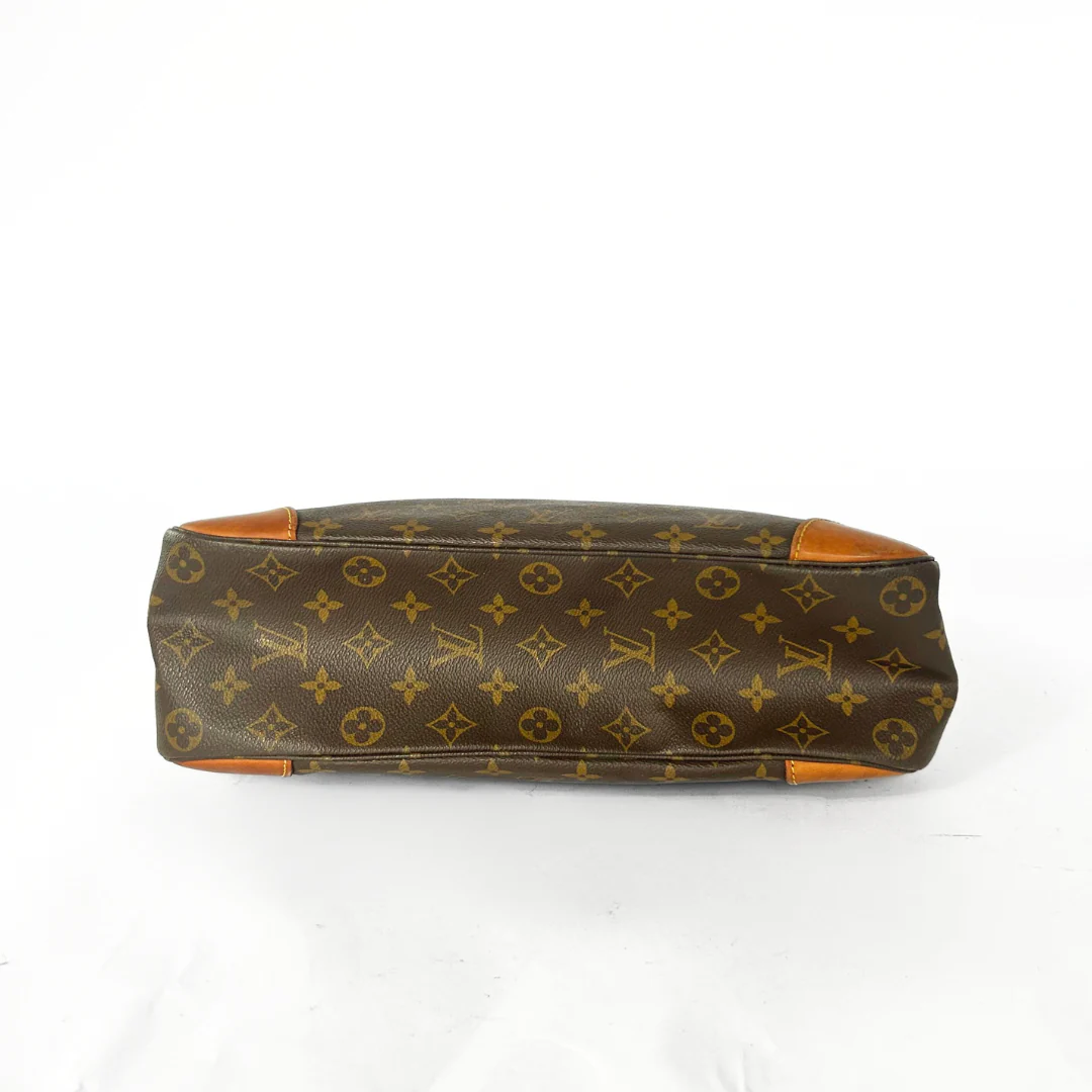 Louis Vuitton Louis Vuitton Boulogne GM Monogram Canvas - Shoulder bags - Etoile Luxury Vintage