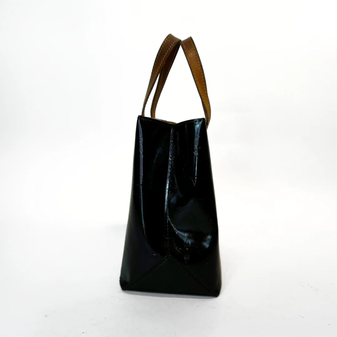 Louis Vuitton Louis Vuitton Reade PM Black Vernis Leather - Hand bags - Etoile Luxury Vintage