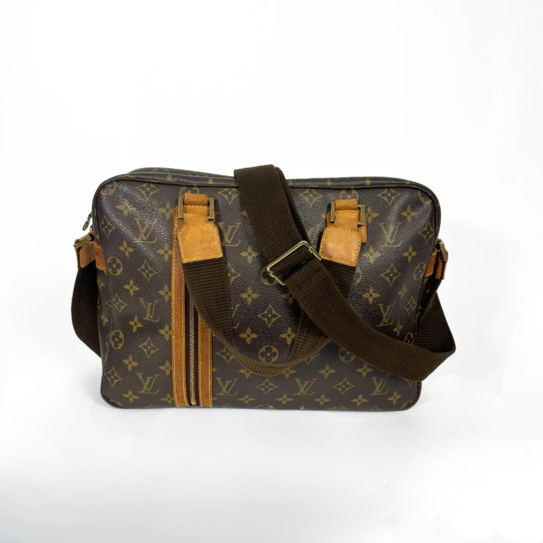 Louis Vuitton Sac Bosphore Messenger on a white background