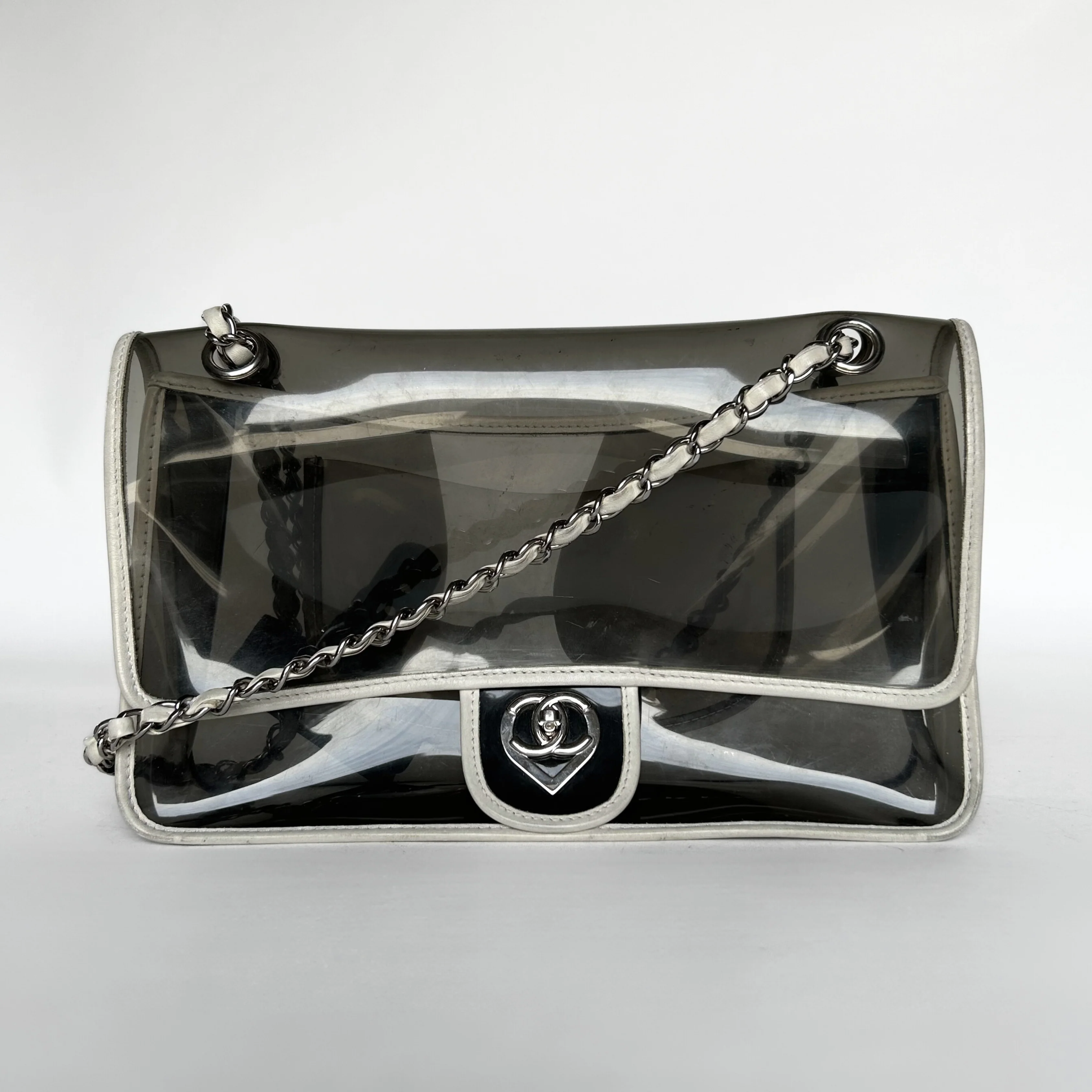 Chanel IG SALE: Chanel Heart CC Flap Bag Vinyl &amp; Lambskin Leather (Limited Edition) - Shoulder bags - Etoile Luxury Vintage