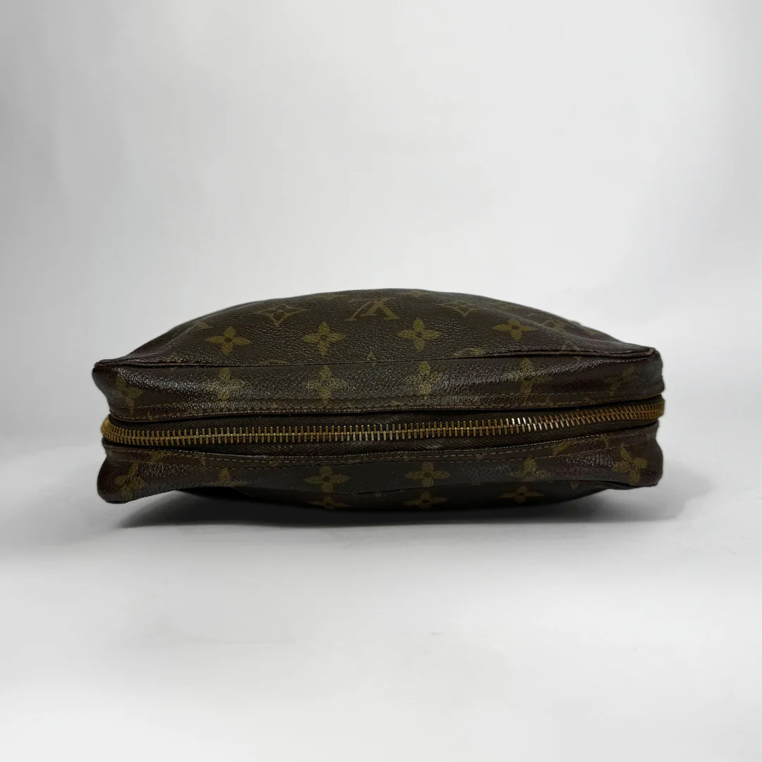 Louis Vuitton Toiletry bag