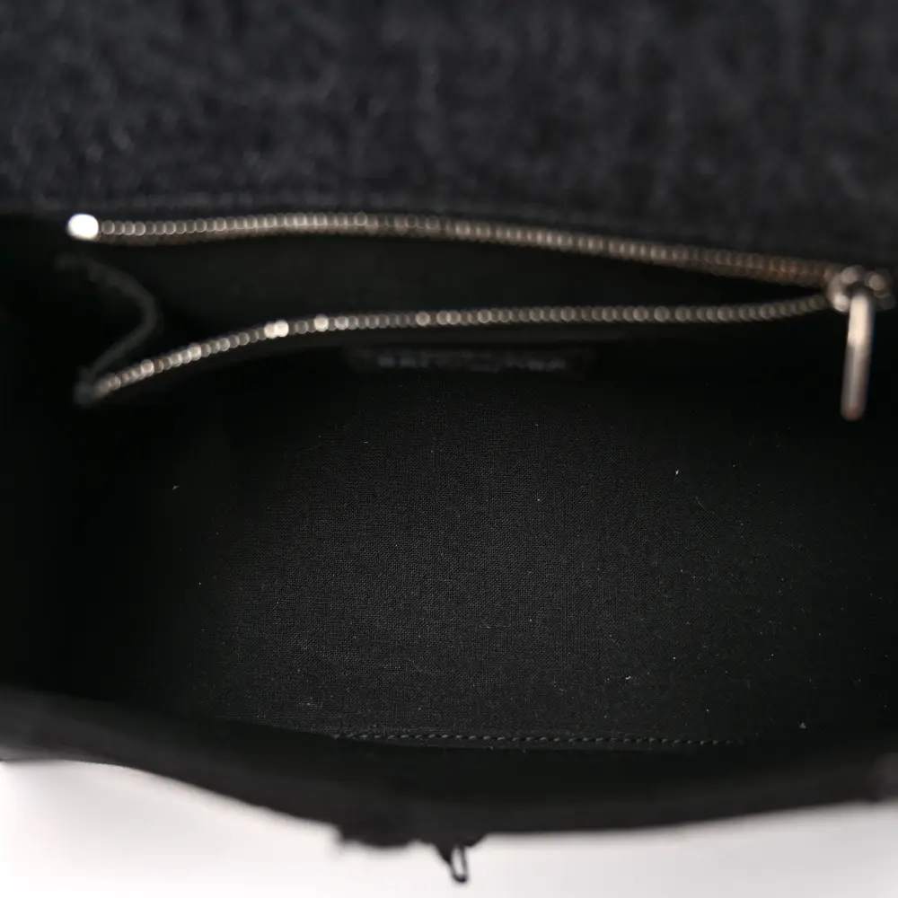 Replica Handbag Store Review: Small Hourglass Top Handle Bag - Image 7