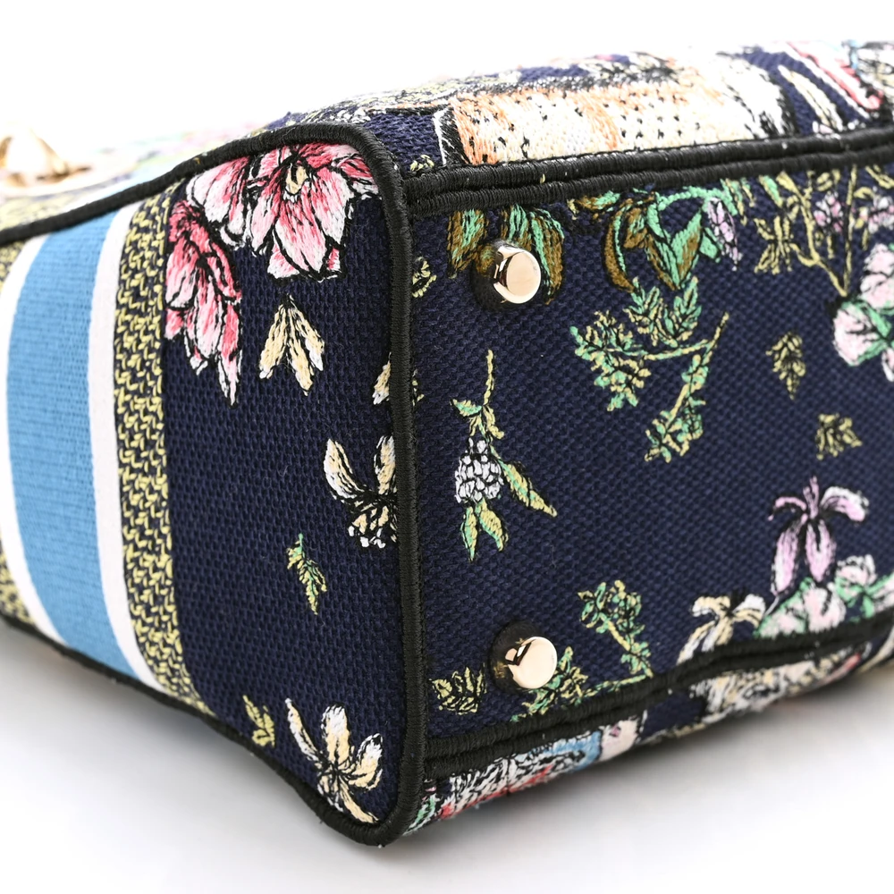 Lushentic Reviews: Lady D-Lite Blue Multicolor Embroidered Canvas - Image 4