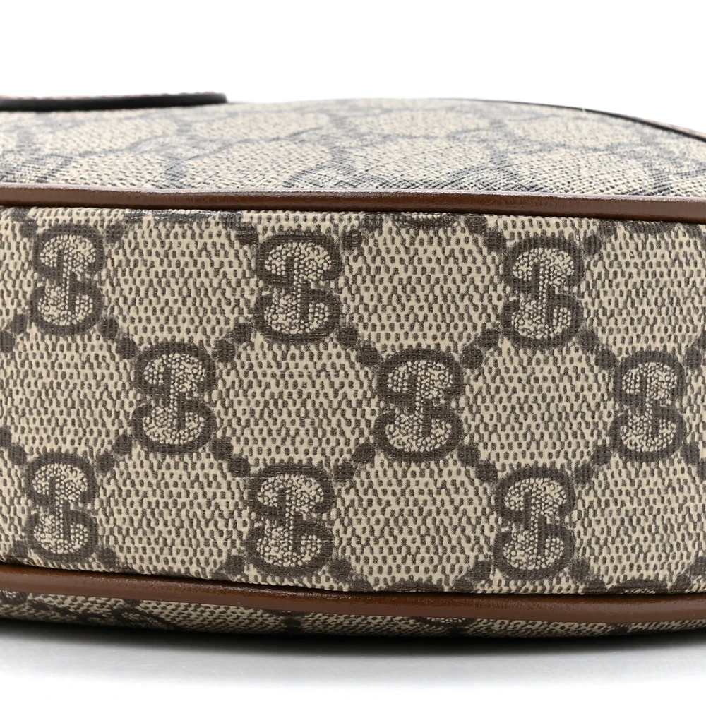 Jackie 1961 Hobo in Lushentic Quality GG Supreme Canvas and Gold Hardware - Image 4