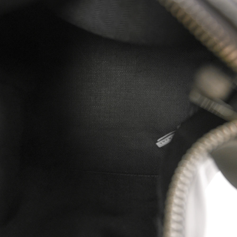 Lushentic Replica Handbags: Cubi Crossbody Bag in Smooth Calfskin Leather - Image 7