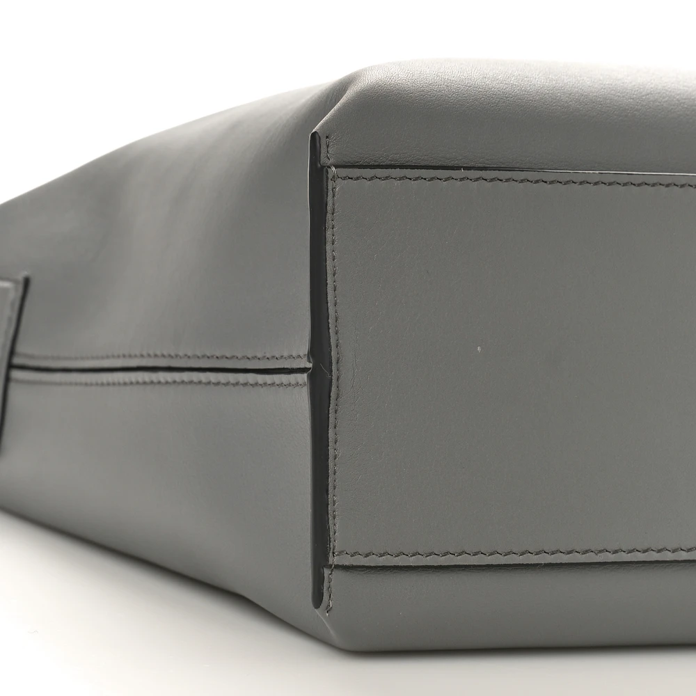 Lushentic Replica Handbags: Cubi Crossbody Bag in Smooth Calfskin Leather - Image 4