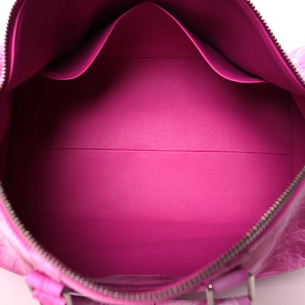 Lushentic Bag Keepall Bandouliere 45 in Fuchsia Matte Alligator Leather - Image 7